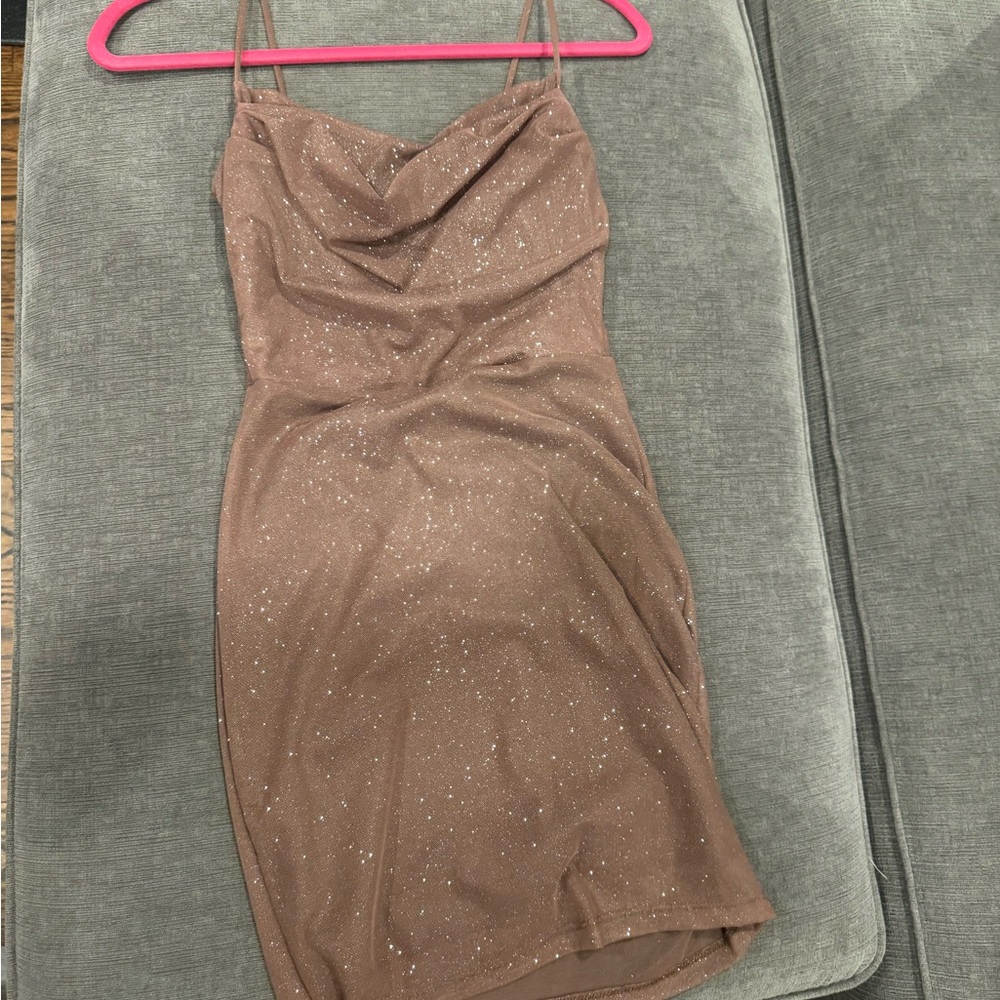 Mini dress - Picture 2 of 3